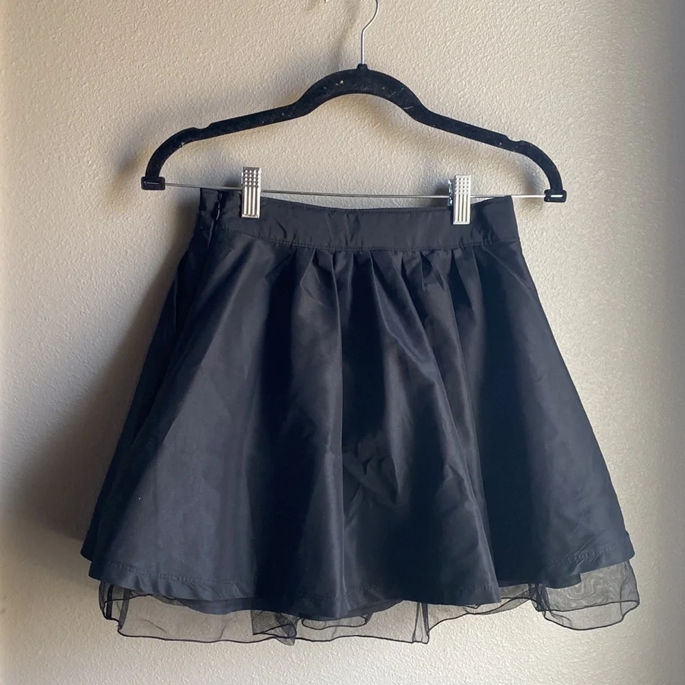 Gap Kids Girl’s Satin/Tulle Dressy Skirt, Size 8, Color Black